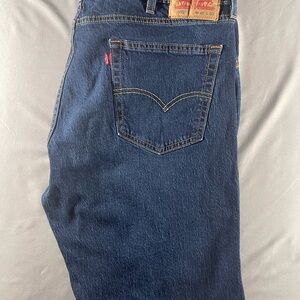 Levi's Men's Indigo Relaxed Jeans. Size 40x34